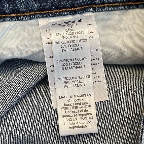 NEW Good American Cut-Off Jean Shorts Plus Size 22 Blue Denim High Waisted - Picture 7 of 7